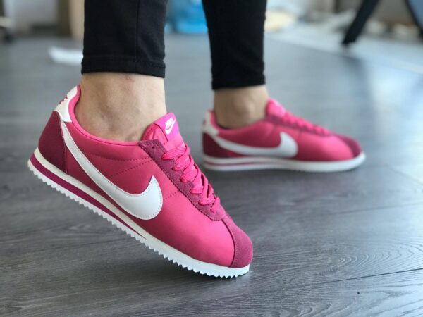 Nike Cortez Süet Fuşya Bayan Replika Ayakkabı