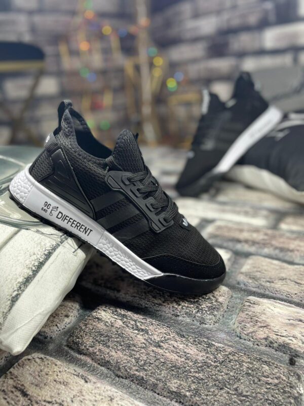 Adidas Different Siyah Replika Ayakkabı